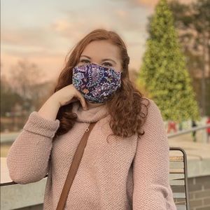 Meet your Posher, Avri